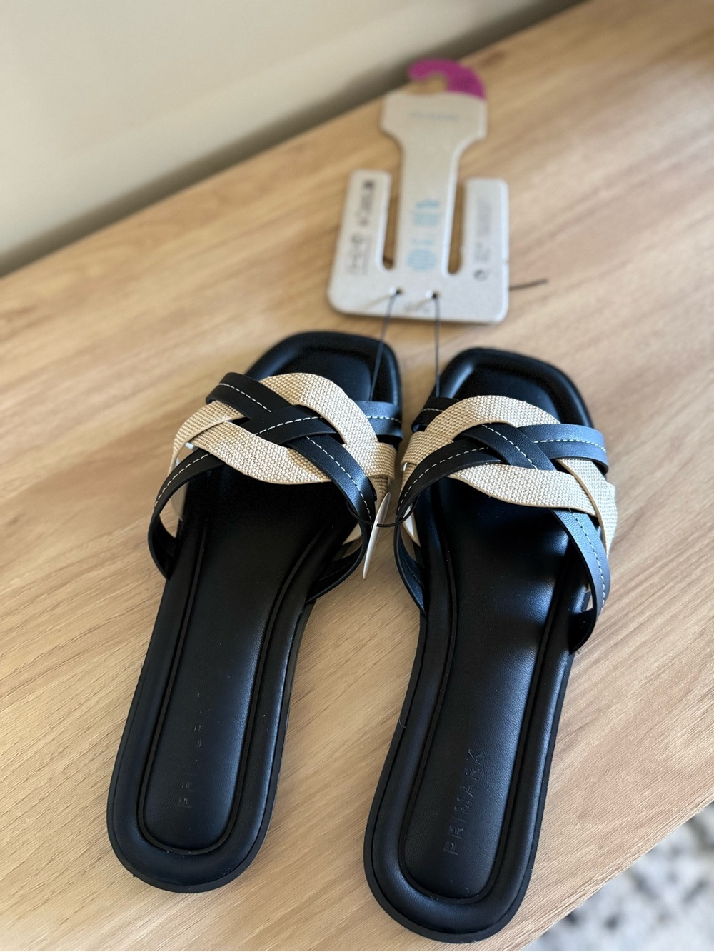 Primark Two-Tone Woven Strap Sandals – Size 7 - NWT - Picture 2 of 5